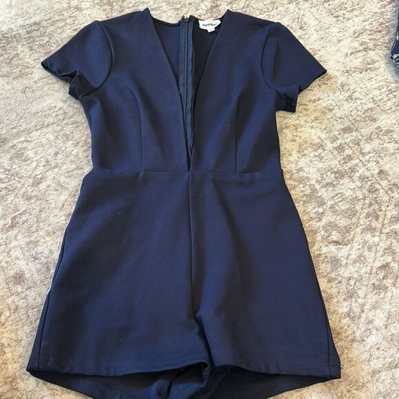Superdown Elegant Blue V-Neck Outfit romper - Picture 5 of 10